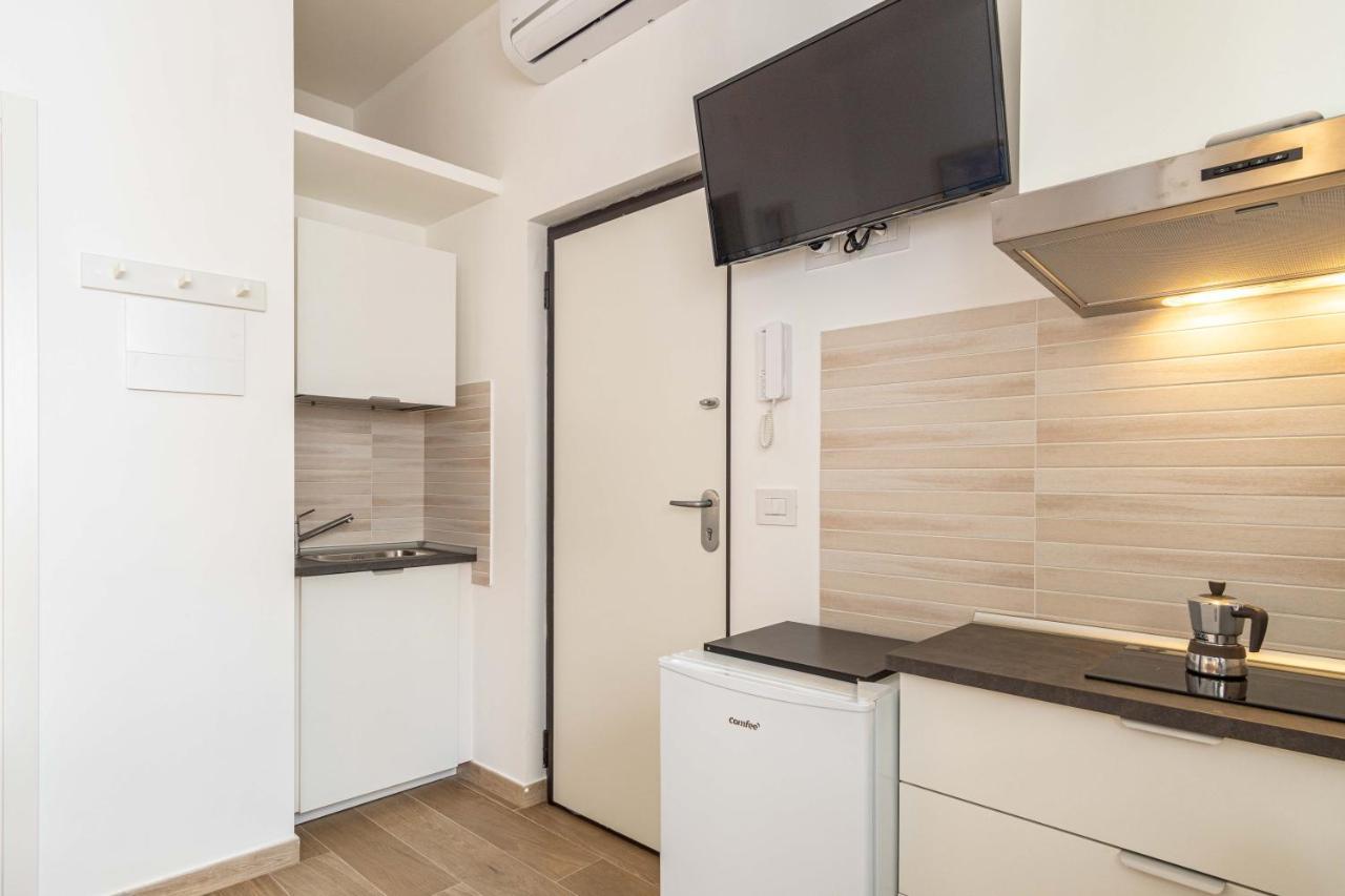 Seven Notes Guest House Bari Exterior photo
