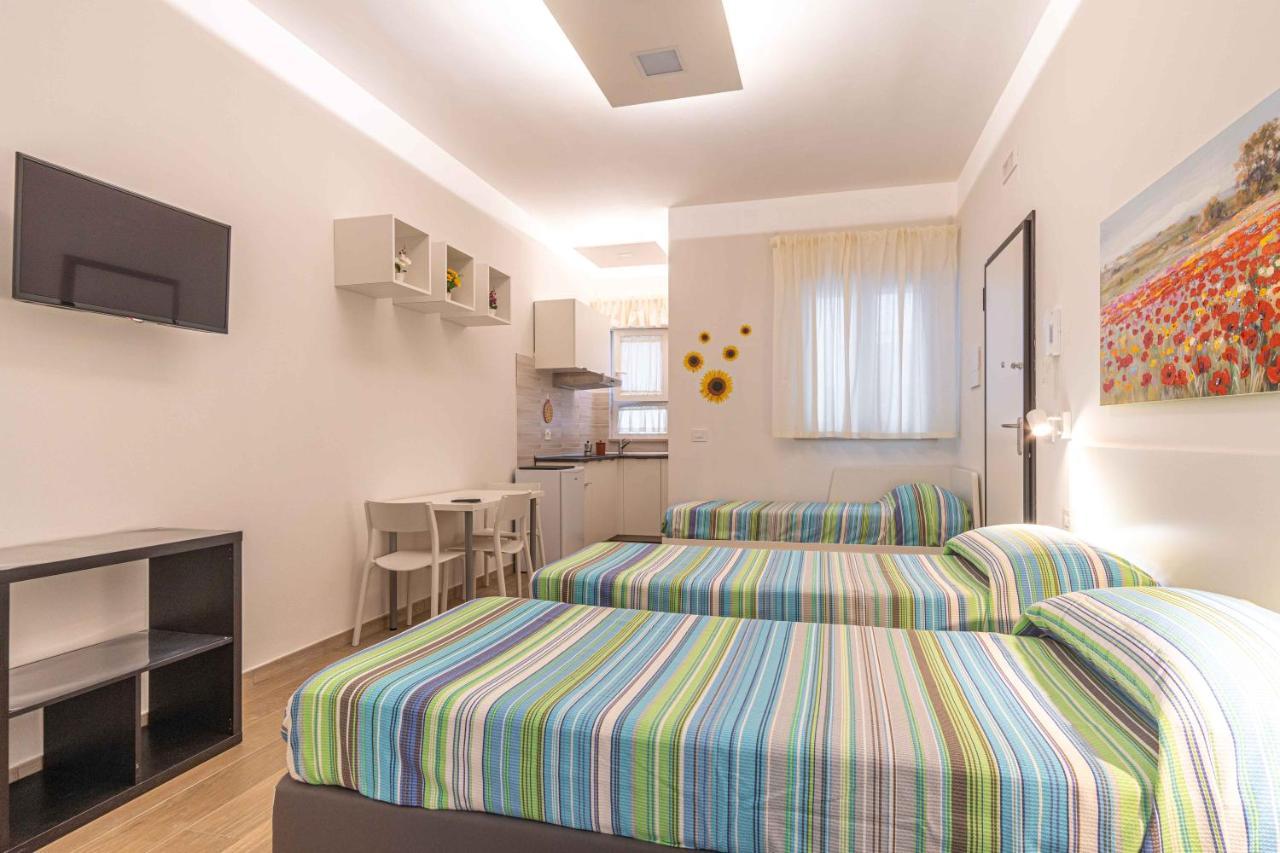 Seven Notes Guest House Bari Exterior photo